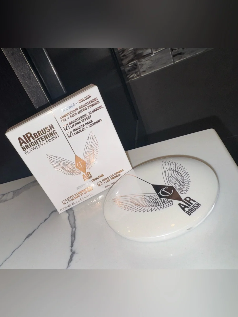 Charlotte Tilbury Airbrush Brightening Flawless Finish Powder – Fair/Medium-NEW